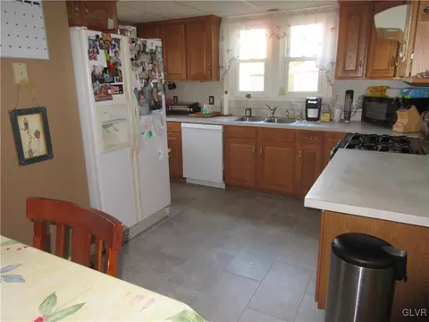 433 E Laurel St, Bethlehem, PA 18018 photo 12