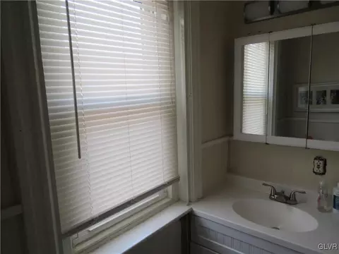433 E Laurel St, Bethlehem, PA 18018 photo 15