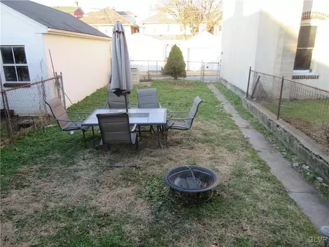 433 E Laurel St, Bethlehem, PA 18018 photo 6
