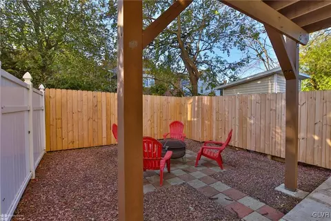 246 E Union Blvd, Bethlehem, PA 18018 photo 33
