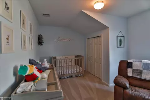 246 E Union Blvd, Bethlehem, PA 18018 photo 25