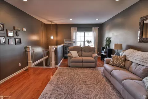 246 E Union Blvd, Bethlehem, PA 18018 photo 8