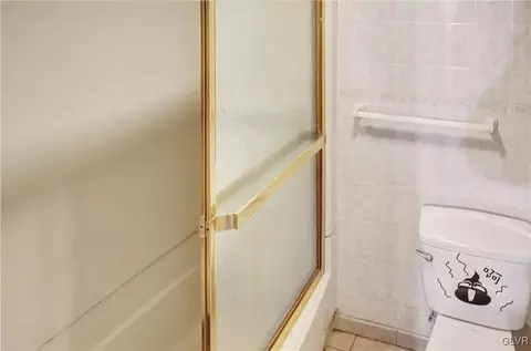 1004 E 3rd St, Bethlehem, PA 18015 photo 6