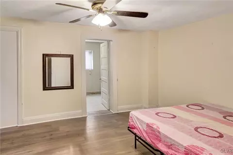 1004 E 3rd St, Bethlehem, PA 18015 photo 10
