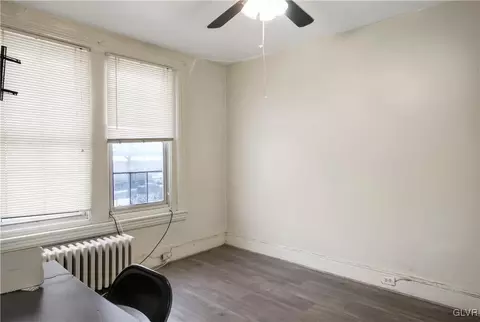 1004 E 3rd St, Bethlehem, PA 18015 photo 8
