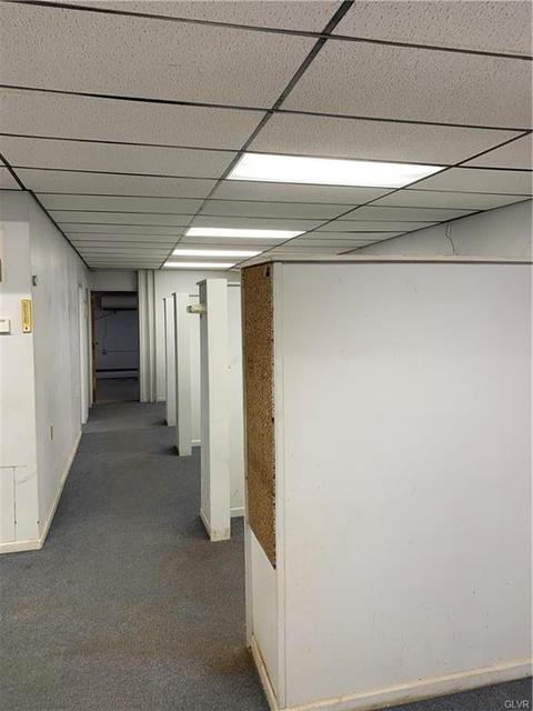 125 E 3rd St, Bethlehem, PA 18015 photo 2