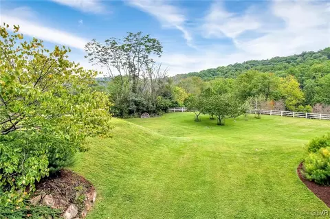811 Church Rd, Reading, PA 19607 photo 6