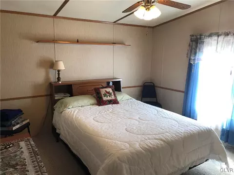 96 Quail Ct, Bath, PA 18014 photo 34