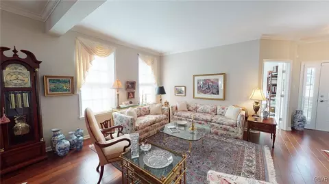 1012 Resolution Dr, Bethlehem, PA 18017 photo 18