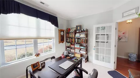 1012 Resolution Dr, Bethlehem, PA 18017 photo 8