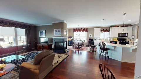 1012 Resolution Dr, Bethlehem, PA 18017 photo 29