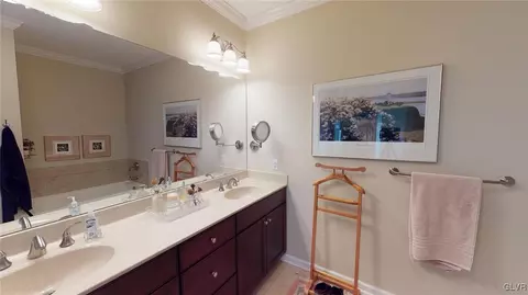 1012 Resolution Dr, Bethlehem, PA 18017 photo 46