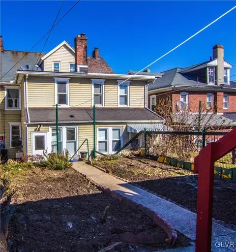 1218 E 3rd St, Bethlehem, PA 18015 photo 18
