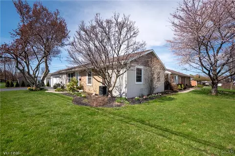 1 E Pine St, Emmaus, PA 18049 photo 49