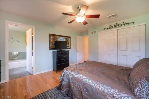 1 E Pine St, Emmaus, PA 18049 photo 40