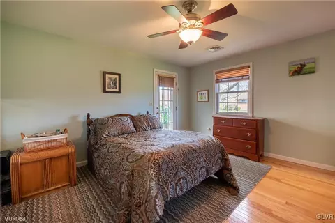 1 E Pine St, Emmaus, PA 18049 photo 42