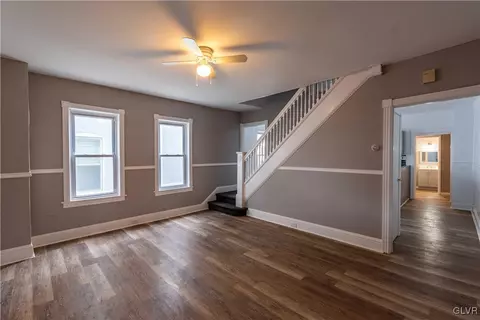 328 E Goepp St, Bethlehem, PA 18018 photo 9