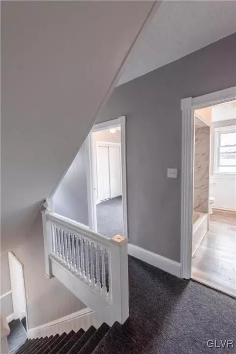 328 E Goepp St, Bethlehem, PA 18018 photo 18
