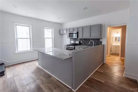 328 E Goepp St, Bethlehem, PA 18018 photo 14