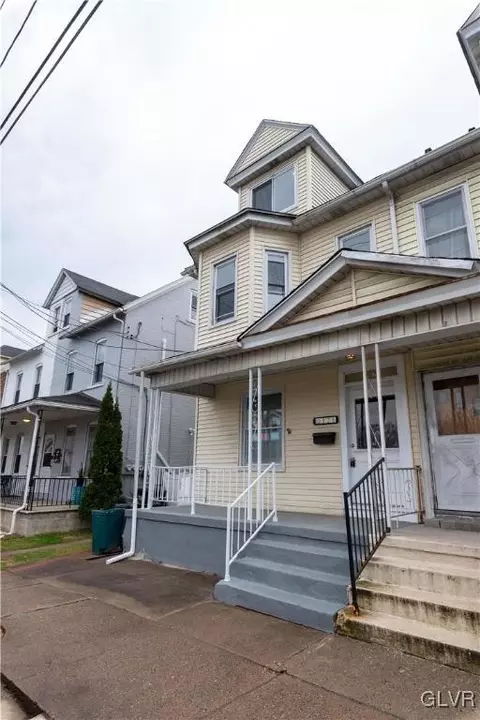 328 E Goepp St, Bethlehem, PA 18018 photo 2