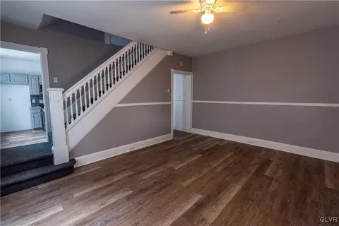 328 E Goepp St, Bethlehem, PA 18018 photo 8
