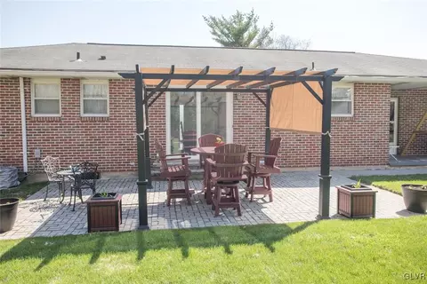 511 Independence Ave, Bath, PA 18014 photo 20