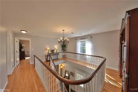 1814 Apple Tree Ln E, Bethlehem, PA 18015 photo 28