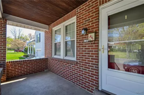 330 E Washington Ave, Bethlehem, PA 18018 photo 22