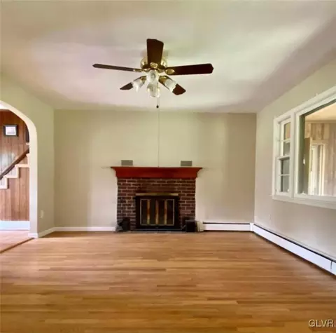 2489 Scenic Dr, Bath, PA 18014 photo 14