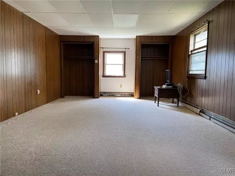 2489 Scenic Dr, Bath, PA 18014 photo 25
