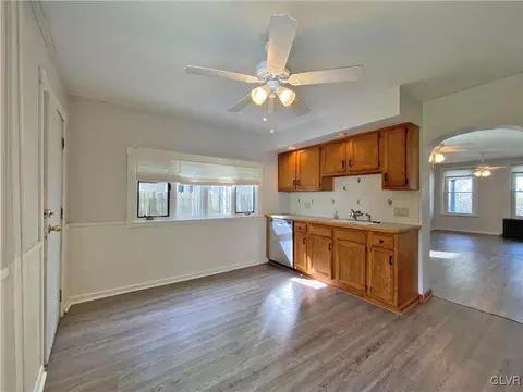 328 Wall St, Bethlehem, PA 18018 photo 17