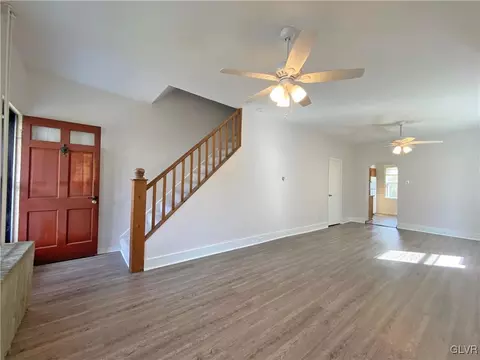 328 Wall St, Bethlehem, PA 18018 photo 8
