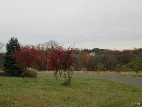 2625 Long Ridge Dr #LOT 11, Saucon Twp, PA 18055