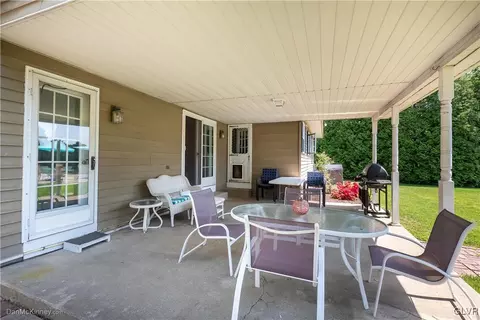 725 Remaley Rd, Bath, PA 18014 photo 31