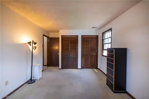 725 Remaley Rd, Bath, PA 18014 photo 21