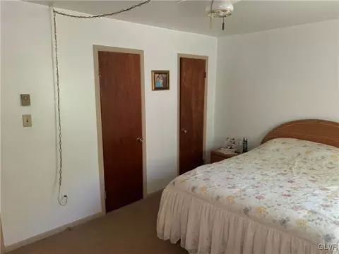 132 Old Forge Dr, Bath, PA 18014 photo 13