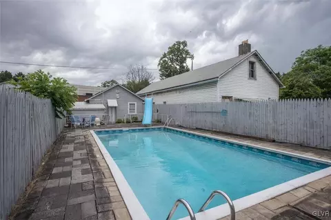 130 E Main St, Bath, PA 18014 photo 27