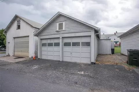 130 E Main St, Bath, PA 18014 photo 32