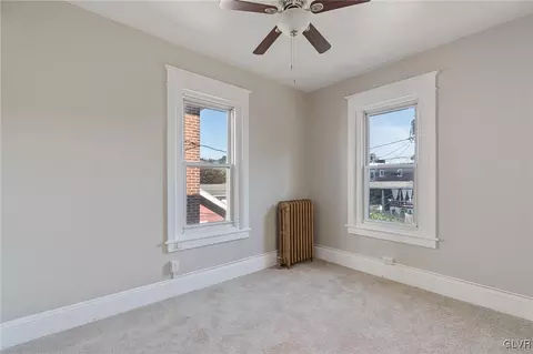 439 E North St, Bethlehem, PA 18018 photo 27