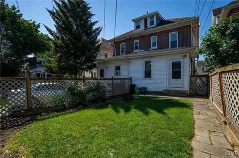439 E North St, Bethlehem, PA 18018 photo 5