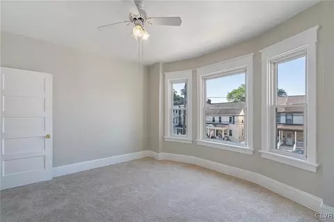 439 E North St, Bethlehem, PA 18018 photo 25