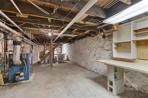 439 E North St, Bethlehem, PA 18018 photo 31