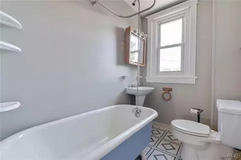 439 E North St, Bethlehem, PA 18018 photo 28
