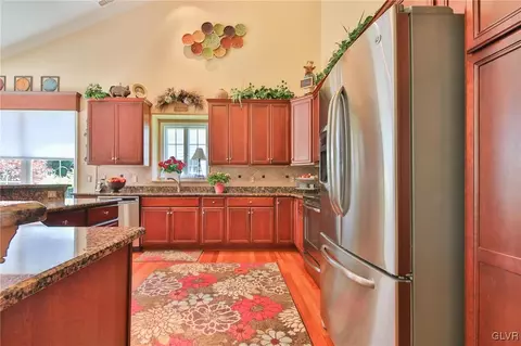 5343 General Dr, Bethlehem, PA 18017 photo 10