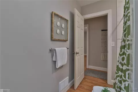 711 E Goepp St, Bethlehem, PA 18018 photo 11