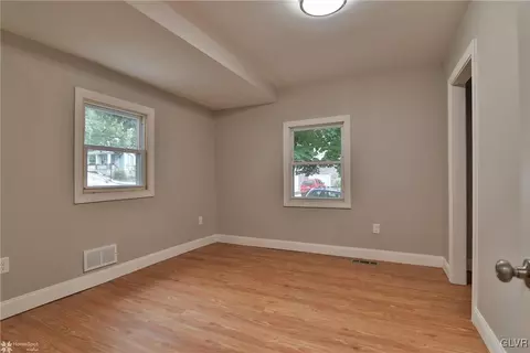 711 E Goepp St, Bethlehem, PA 18018 photo 17