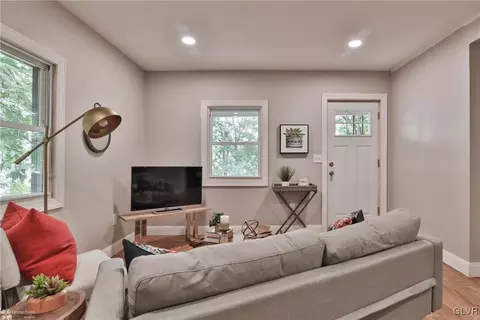 711 E Goepp St, Bethlehem, PA 18018 photo 5