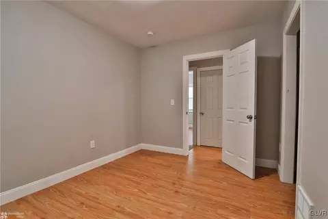 711 E Goepp St, Bethlehem, PA 18018 photo 16