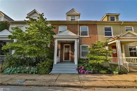 238 E Wall St, Bethlehem, PA 18018 photo 2