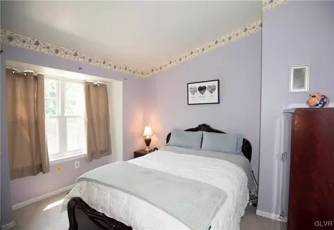 105 Independence Ct, Bethlehem, PA 18020 photo 19
